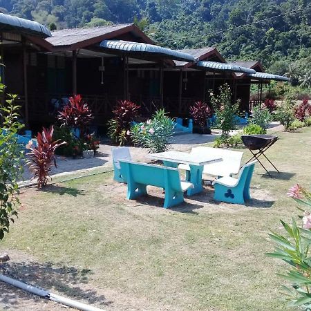 Tioman Peladang Chalet Tioman island Exterior photo