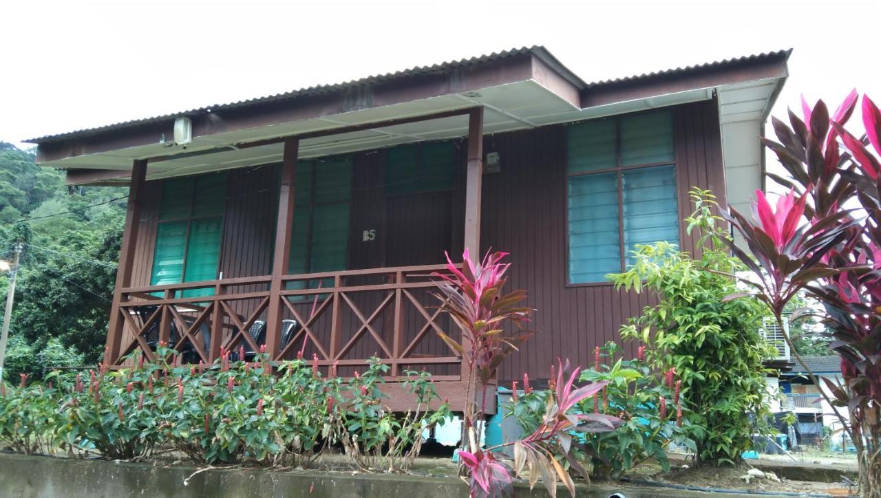 Tioman Peladang Chalet Tioman island Exterior photo