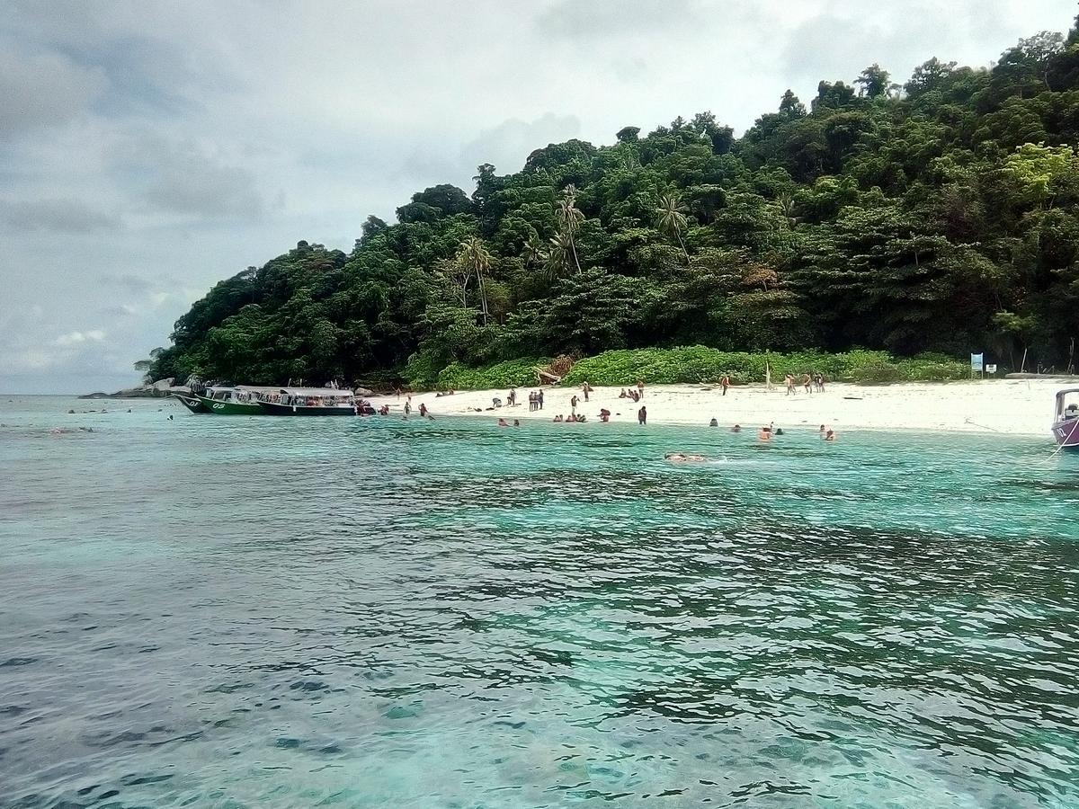 Tioman Peladang Chalet Tioman island Exterior photo